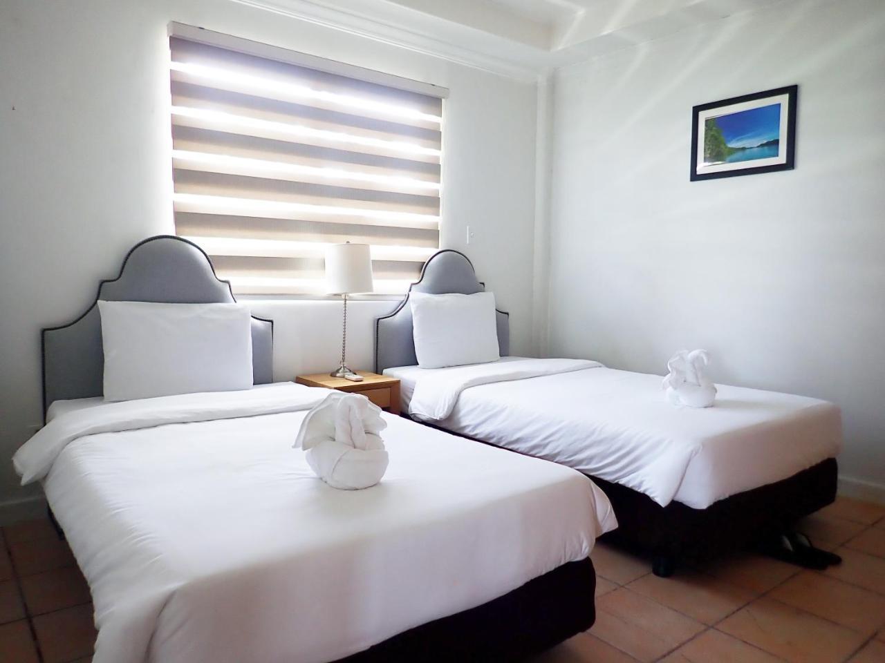 Blue Ocean View Hotel Koror Exterior photo