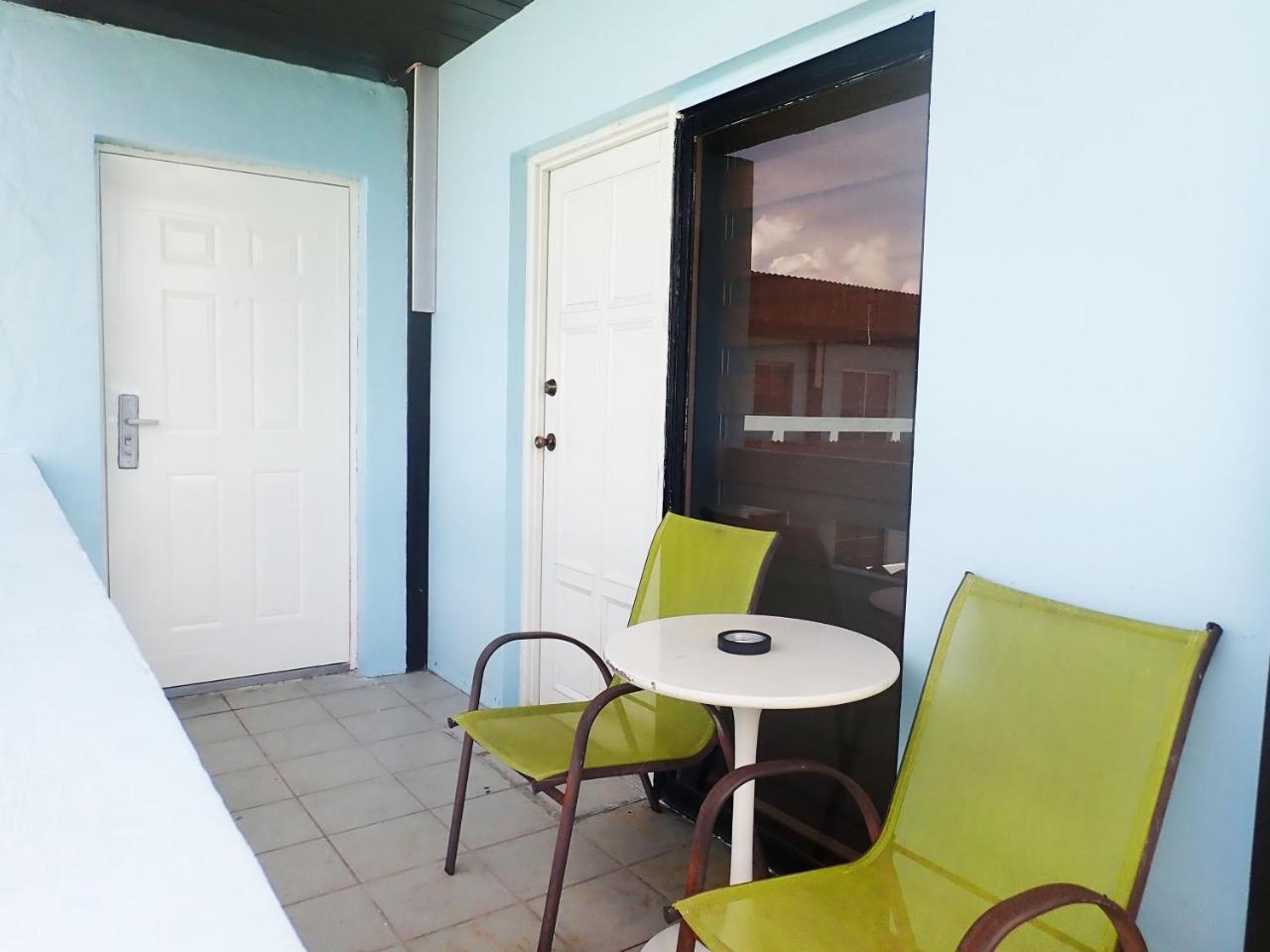 Blue Ocean View Hotel Koror Exterior photo
